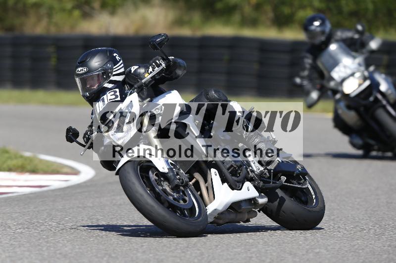 Archiv-2025/48 25.08.2025 Cornu Master School ADR/gruen-vert/113